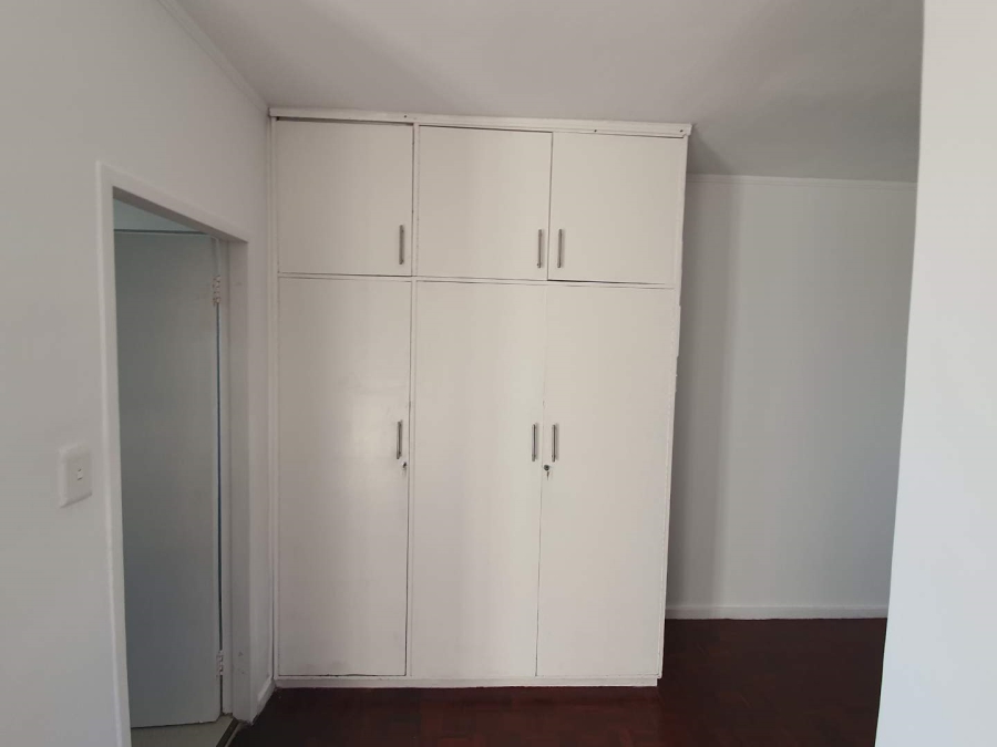 1 Bedroom Property for Sale in Observatory Western Cape